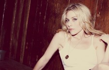 Photo by Guy Aroch