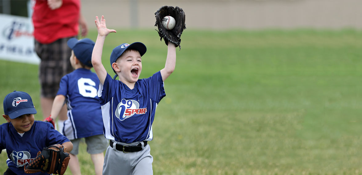 What You Should Know Before Signing Your Child Up for T-Ball
