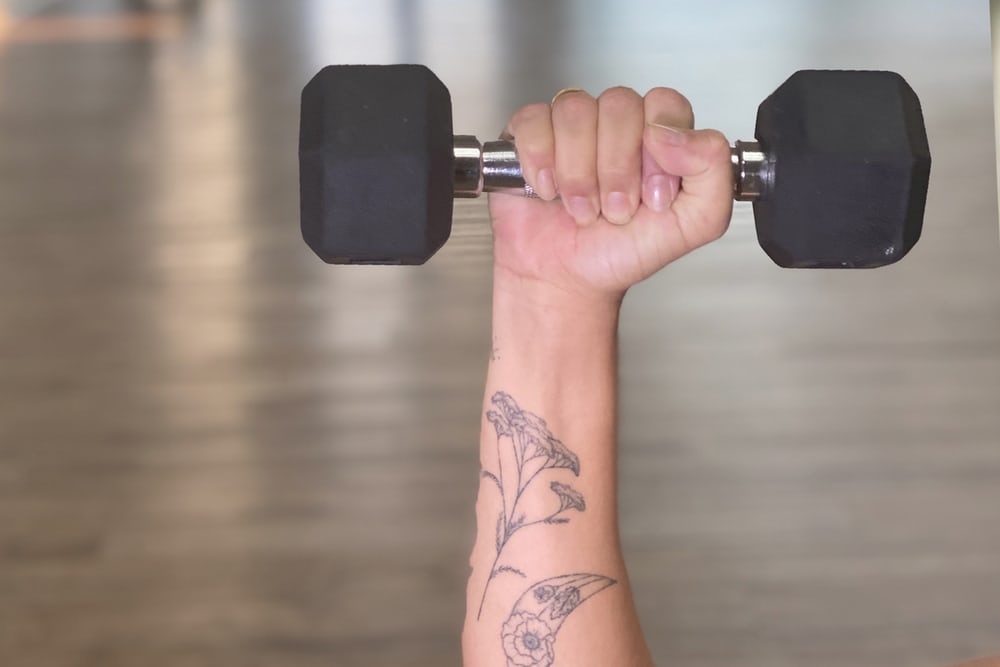 How To Do Reverse Wrist Curls With The Proper Form