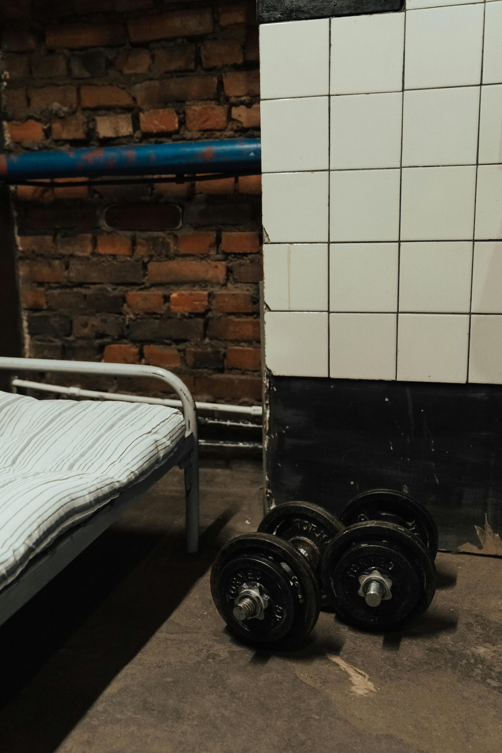 How to Work Out Late and Still Sleep Great